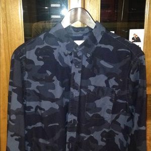 G.A.P: blue camo, button-down